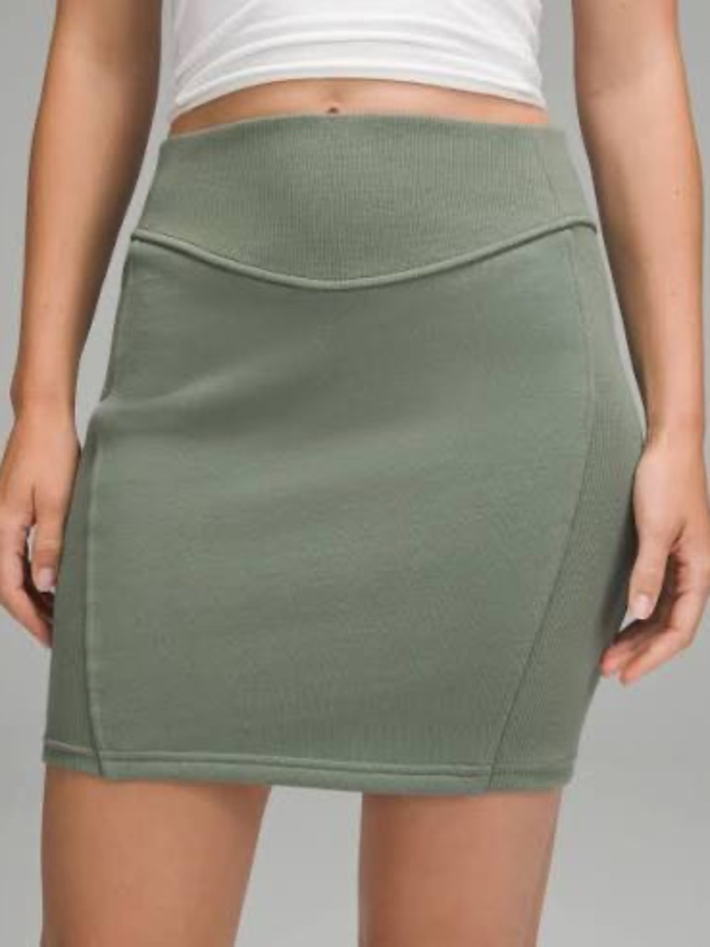NWOT Lululemon Scuba High Rise Mini Skirt